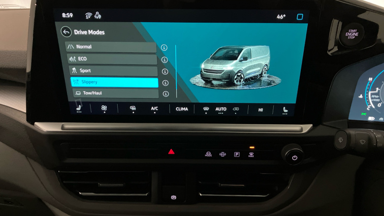 Volkswagen Transporter T32 Swb Diesel 2.0 TDI 170 Commerce Pro Van Auto